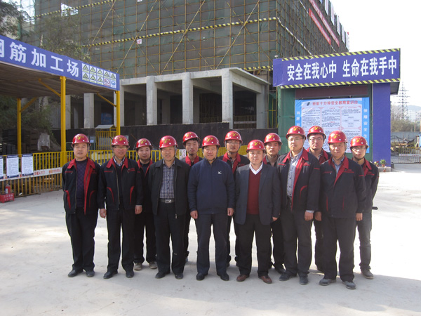 陽泉市住建局在四建集團(tuán)陽泉書城項(xiàng)目召開安全、質(zhì)量現(xiàn)場觀摩會(huì)