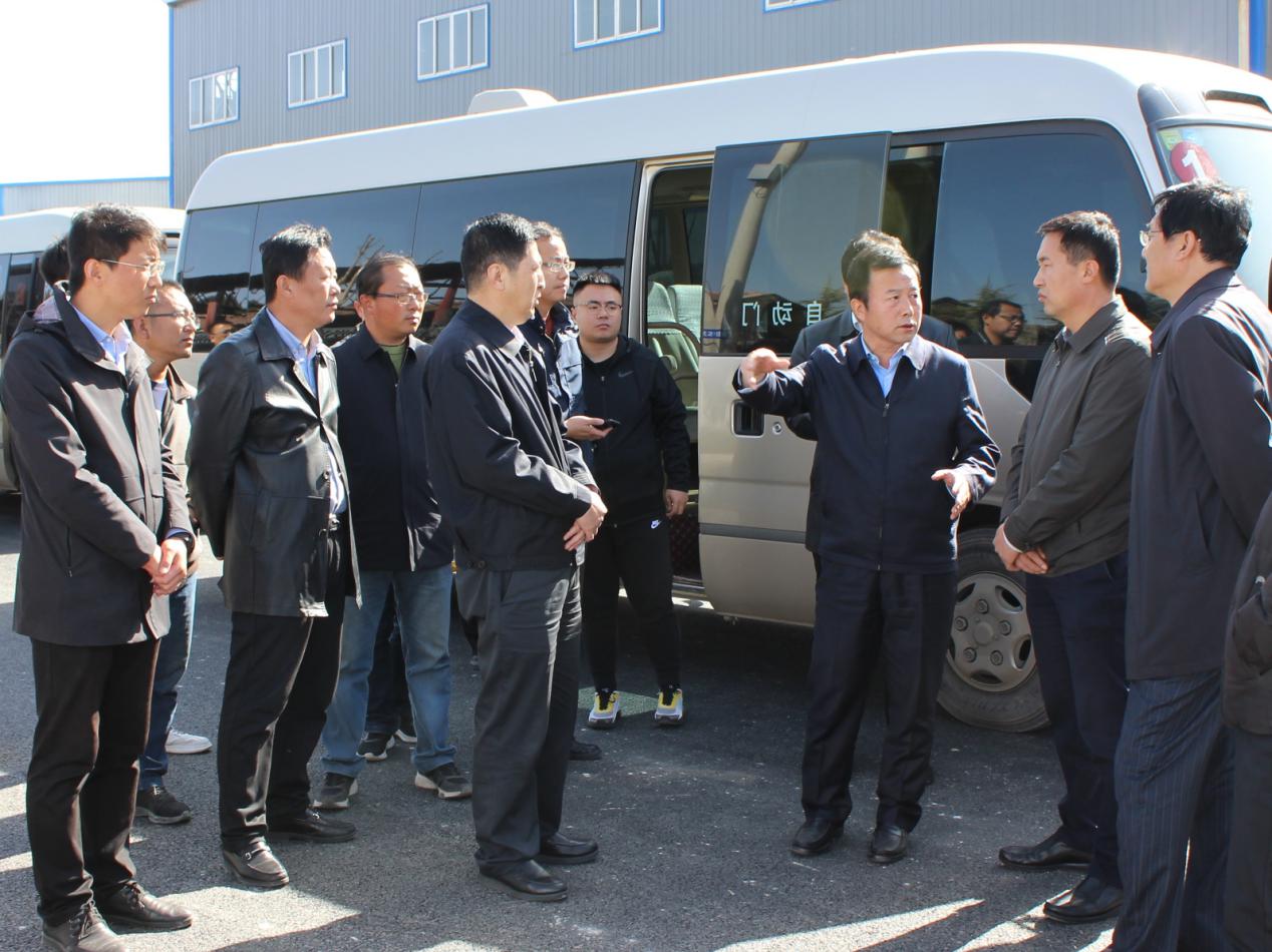 晉中市副市長調(diào)研山西建投承建的市城區(qū)部分城建重點(diǎn)工程項(xiàng)目