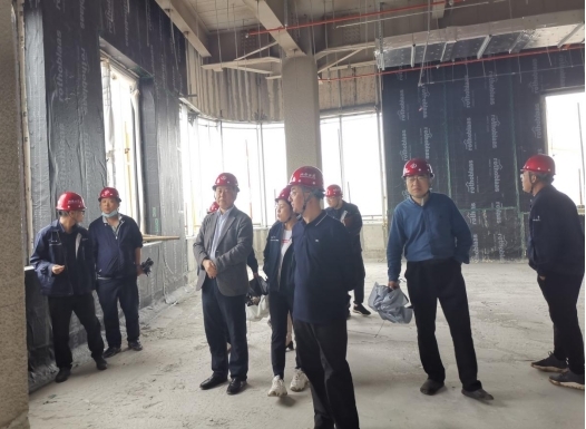 山西省建設服務數(shù)據中心領導在山西建投四建集團山西·新源智慧項目調研