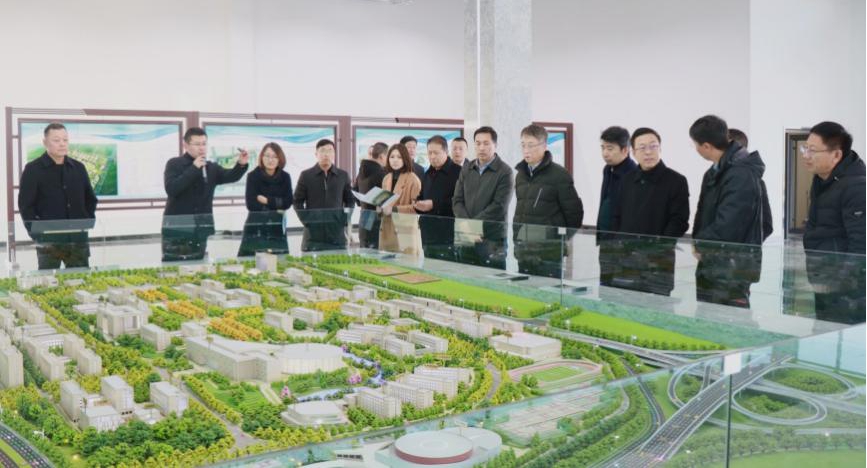 省住建廳領(lǐng)導(dǎo)調(diào)研山西建投晉中職業(yè)技術(shù)學(xué)院新校區(qū)項(xiàng)目