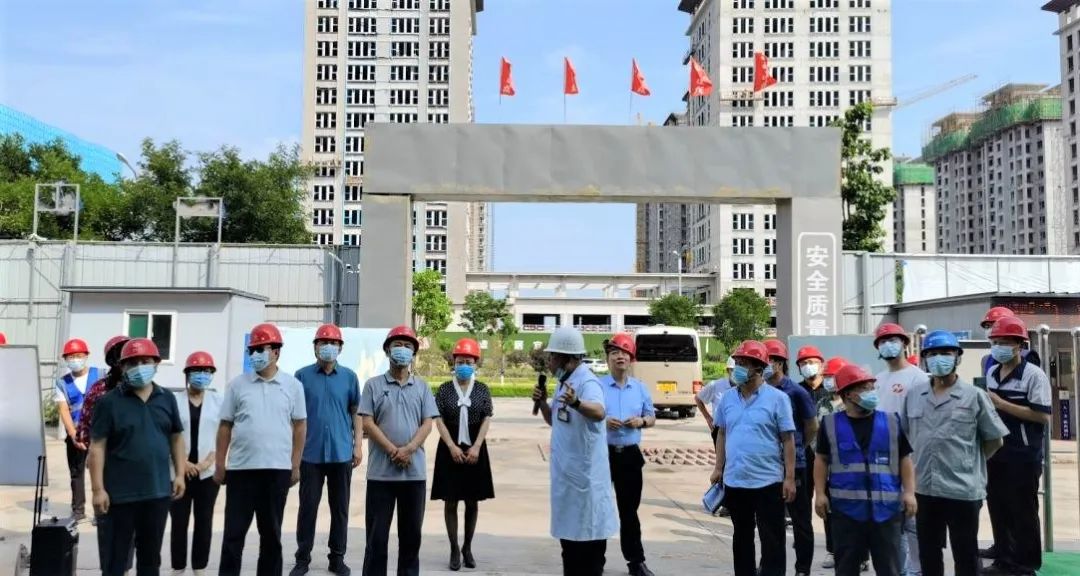 太原市人大常委會(huì)副主任在山西建投五建集團(tuán)清徐中醫(yī)院項(xiàng)目調(diào)研