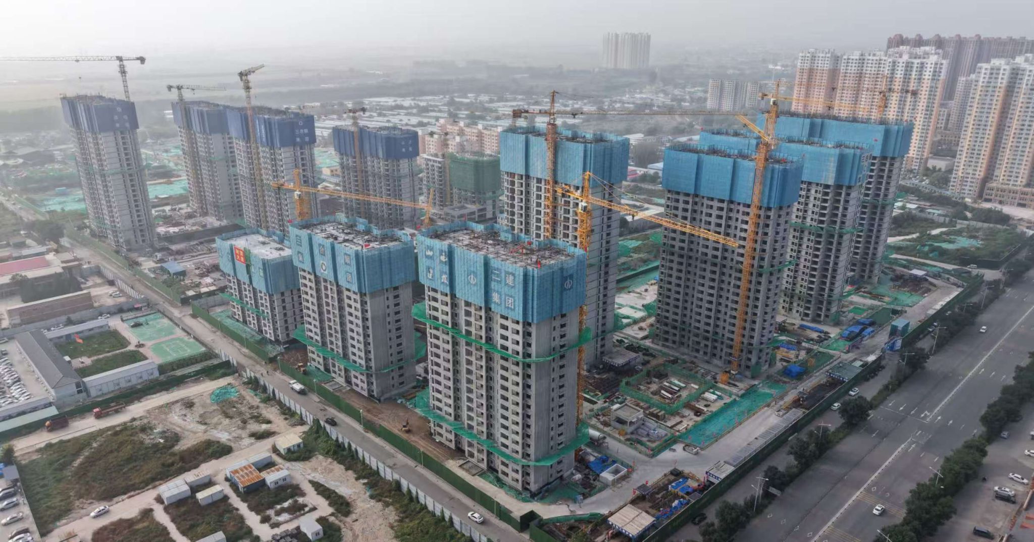 山西省委常委、副省長(zhǎng)、太原市委書記調(diào)研山西建投二建集團(tuán)北固碾城中村改造項(xiàng)目