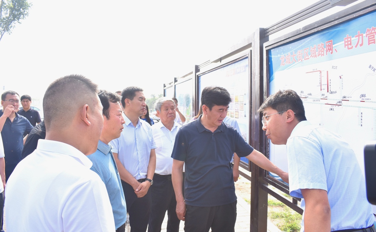 晉中市副市長在山西建投承建重點工程調研