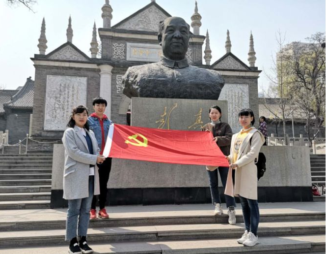 山西建投機械化集團各黨（總）支部開紅色教育活動