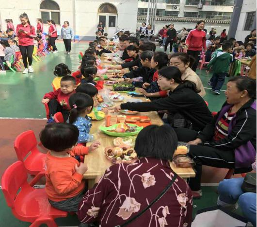 “月滿天下、品嘗美味”和爸爸媽媽一起過中秋 ——山西建投三建集團(tuán)附屬幼兒園中秋親子活動(dòng)